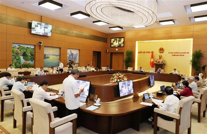 国会常委会第48次会议：刑事案件起数同比下降3.19%