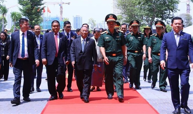 柬埔寨王国国会主席韩桑林访问Viettel集团