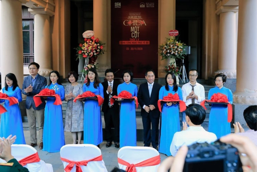 通过虚拟现实技术探索李朝时期寺庙建筑遗产