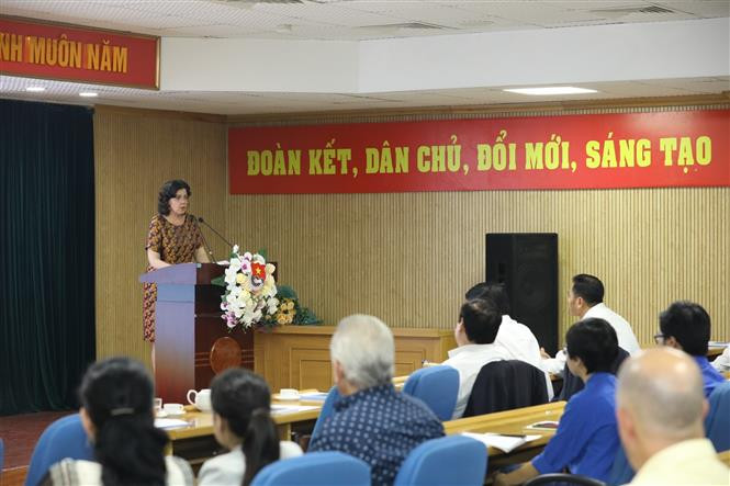 越南与古巴青年加强团结之情