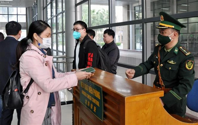 越南芒街国际口岸恢复到疫情前全面开放