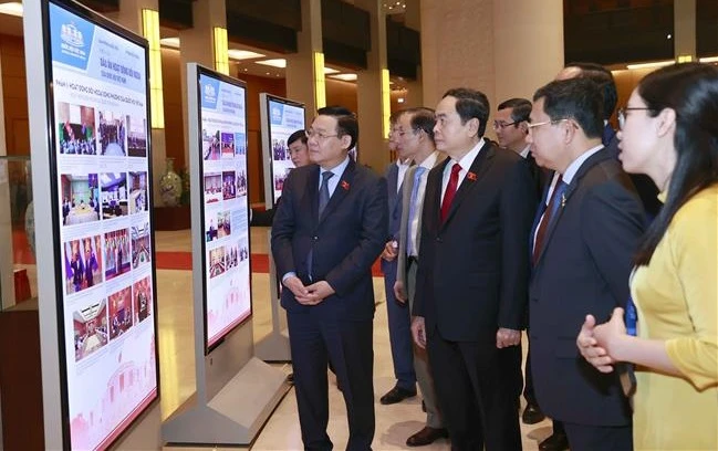 国会主席王廷惠出席2023年国会对外工作部署会议
