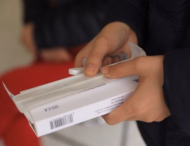 河内市单日新冠肺炎确诊病例数不断增加 基层医疗机构处于超负荷状态
