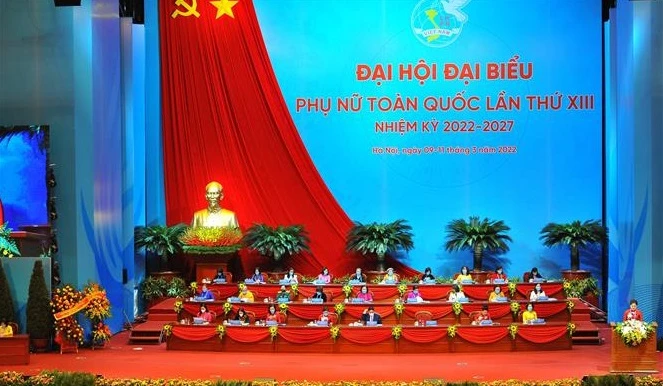范明政总理出席越南妇女第十三届全国代表大会并发表重要讲话