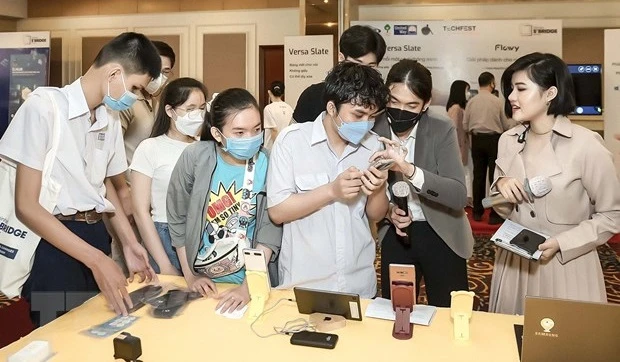 胡志明市致力于残疾人无障碍智慧城市建设