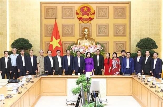 范明政总理：老年人对国家建设和保护事业的作用越来越大