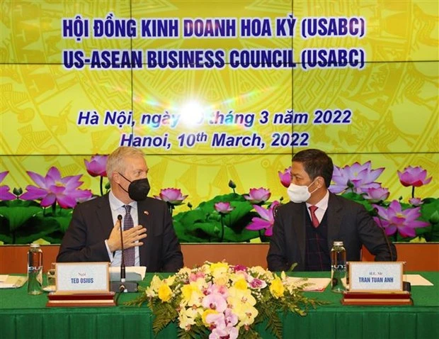 进一步加强越南与美国经贸和投资合作