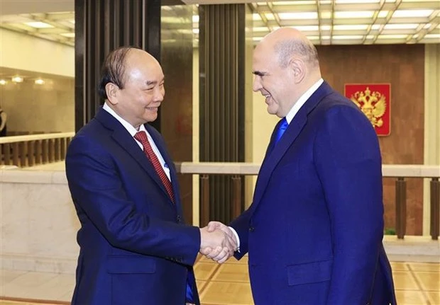 越南国家主席阮春福会见俄罗斯总理米哈伊尔·米什廷