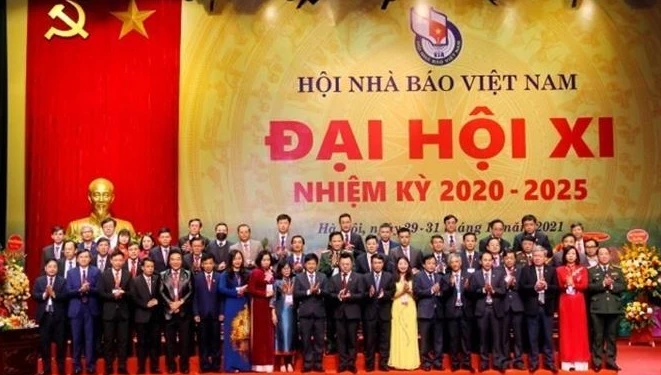 越共中央书记处常务书记武文赏：力争将越南记协打造为会员和新闻界的“温馨家园”