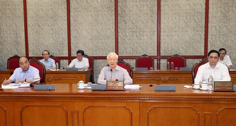 越共中央总书记阮富仲：将新冠疫情防控工作放在首位