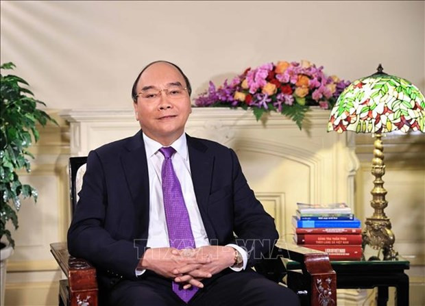 越南国家主席：疫情之下家庭是帮助战士们、医生们出色完成任务的靠山