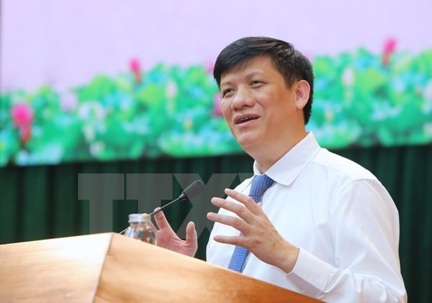 阮青龙担任卫生部党组书记、代理部长职务