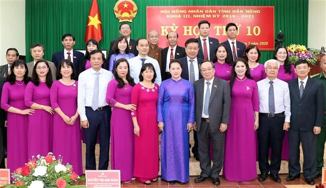 越南国会主席出席得农省人民议会第十次会议