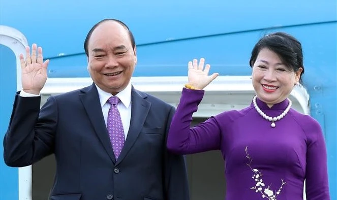 越南国家主席阮春福启程对老挝进行正式友好访问