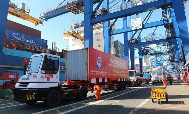 法国教授：阮富仲总书记的文章体现了意识形态与实践价值之间的平衡