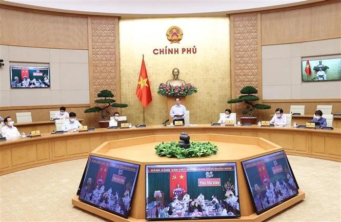 政府总理：立即建立救援中心 随时随地为民众服务