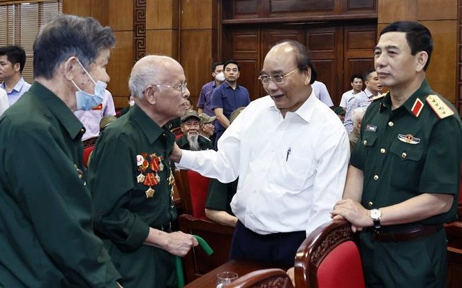 国家主席阮春福：奠边府大捷是越南民族抗击外来侵略者史上最为光辉胜利之一