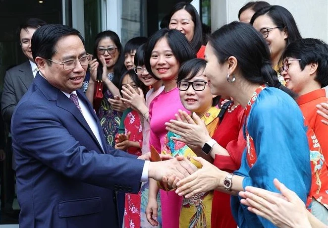 范明政总理：每一名旅外越南人都是代表国家最生动的形象