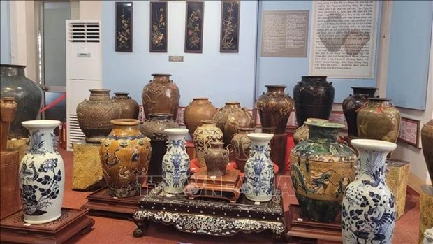 ‘昔日之美’古董专题展——了解嘉莱省民族同胞文化的良好平台