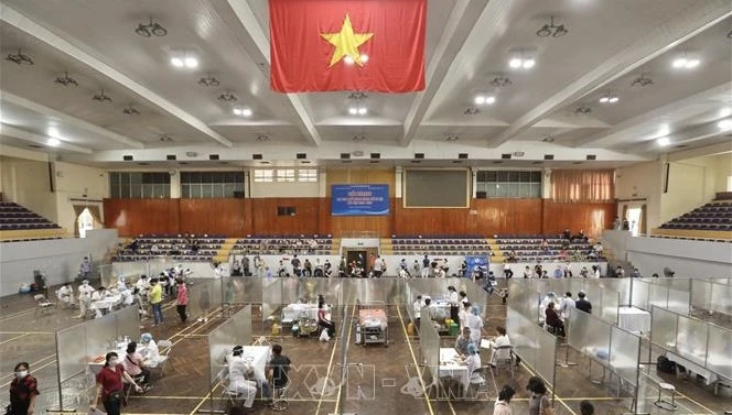 越南政府总理范明政：疫情防控工作是卫生部在2021年中最艰巨的任务但也是最突出的亮点