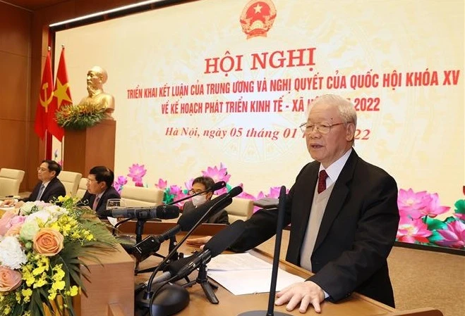 越共中央总书记阮富仲出席政府与各地方视频会议并发表重要讲话