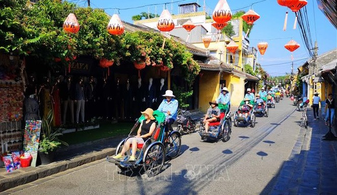建议5月1日起全面开放越南旅游市场