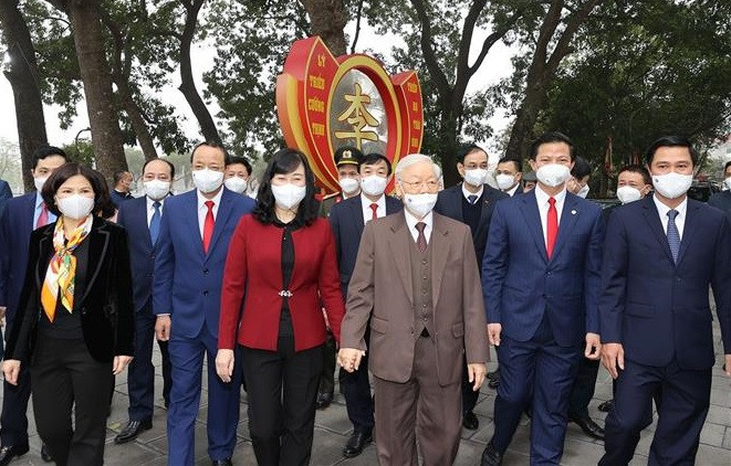 阮富仲总书记走访北宁省并向该省党部、政府和人民致以新春祝福