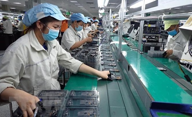 越南政府签发关于落实2022年经济社会发展计划和国家财政预算主要任务措施的决议