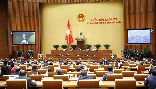 越南第十五届国会第一次特别会议召开最后一场会议