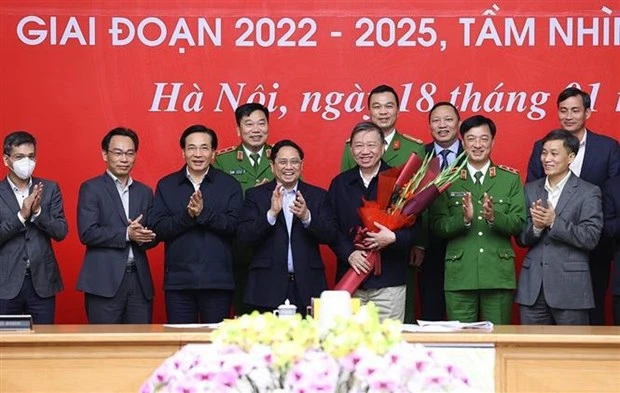 政府总理范明政：相信人民和企业积极响应人口数据库建设和国家数字化转型计划