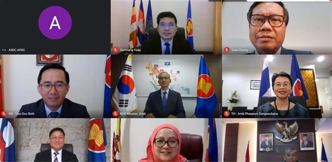 东盟-韩国联合合作委员会会议以视频形式举行
