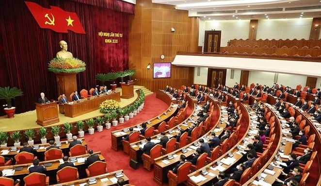 越共十三届四中全会进入第三天