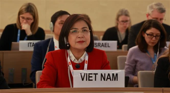联合国人权理事会通过由越南提出并起草的决议