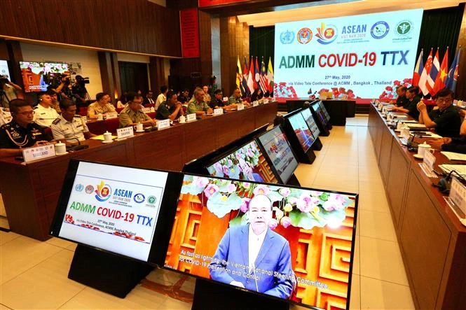 东盟各国军医参加新冠疫情防控线上模拟演练