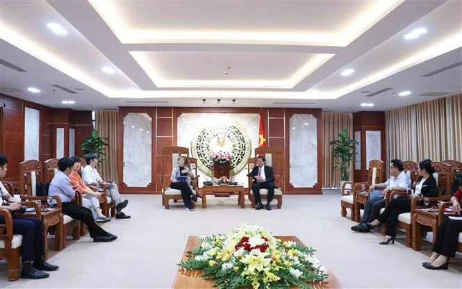联合国儿童基金会驻越南代表处愿意协助金瓯省解决由自然灾害和疫情造成的困难