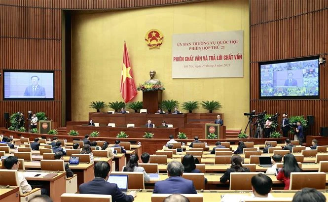 国会主席王廷惠强调司法部门在新形势下的作用