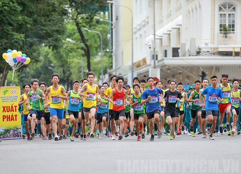 1200名运动员参加2020年越野跑比赛