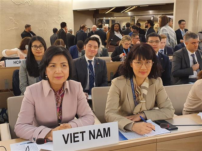 联合国人权理事会第43次会议通过许多重要文件