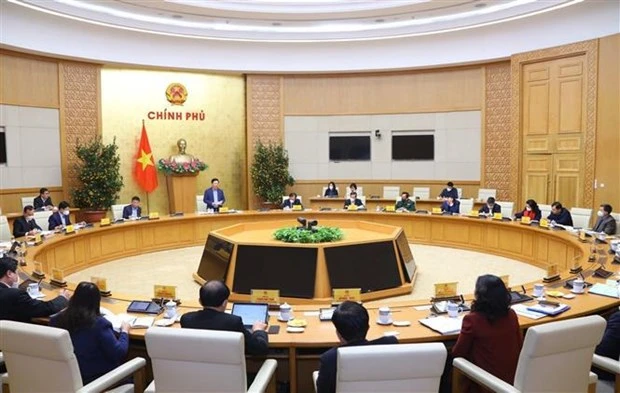 越南政府常务副总理范平明：加强各部门在法律宣传教育工作的协调与配合