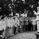 胡志明主席于1961年2月14日视察首都河内的人民武装公安单位。