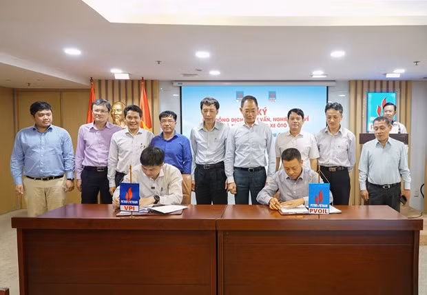 VPI与PVOIL就电动汽车的电池和充电站的研发建立合作关系 ảnh 1