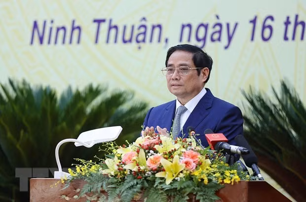 越南政府总理范明政出席宁顺省重设30周年 ảnh 1