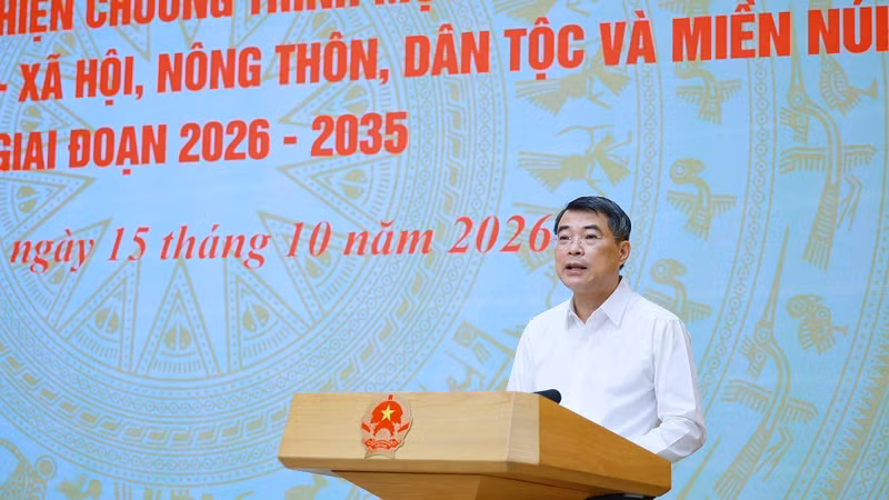 越南政府总理黎明兴在会议上发表讲话。图自越通社
