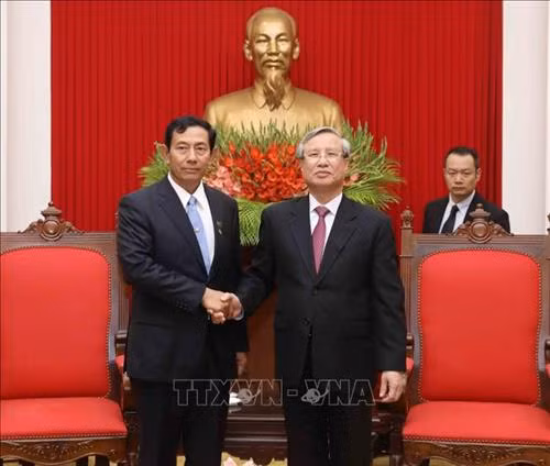缅甸巩固与发展党高级代表团访问越南