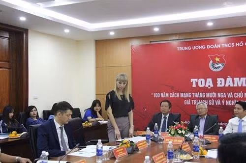 俄罗斯十月革命的历史意义与时代意义