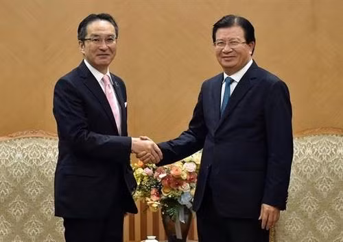 政府副总理郑廷勇会见日本丸红株式会社社长