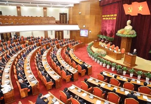 越共十二届八中全会：全力推动改革创新 实现经济可持续发展
