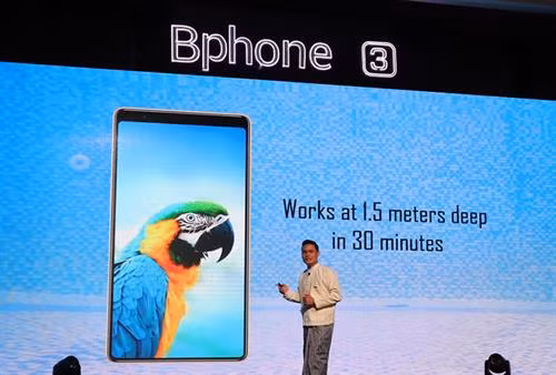 越南Bkav集团Bphone 3智能手机正式亮相缅甸
