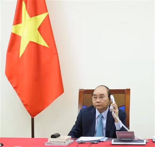 越南政府总理与瑞典首相通电话 就加强合作抗击新冠肺炎疫情等问题交换意见