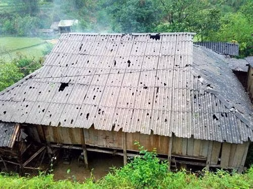 北件和老街两省遭龙卷风冰雹袭击